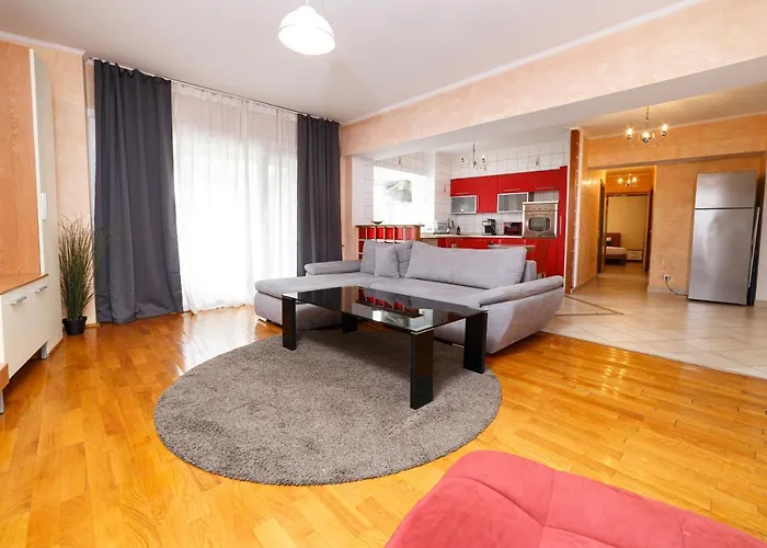 Color Apartments Unirii 14 Blv